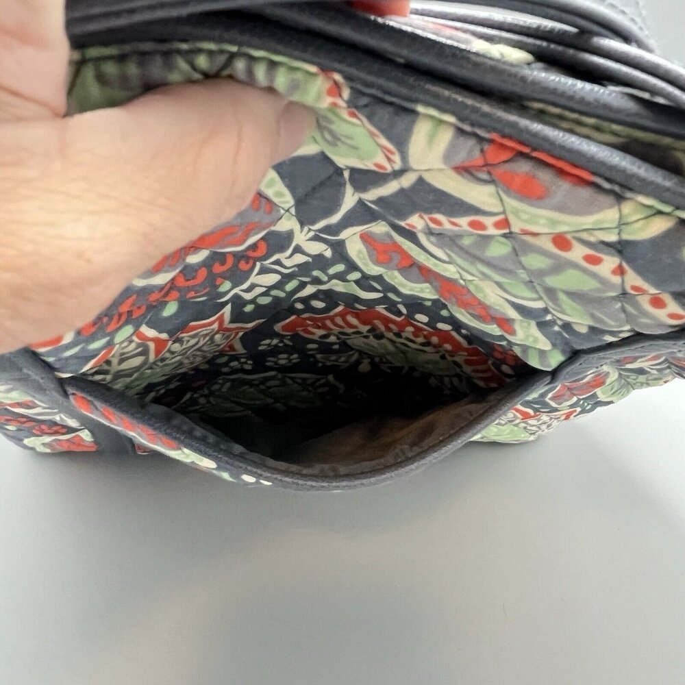 Vera Bradley 14"x11" Shoulder Tote Bag Purse Nomadic Floral Pattern 2016 - Picture 10 of 13